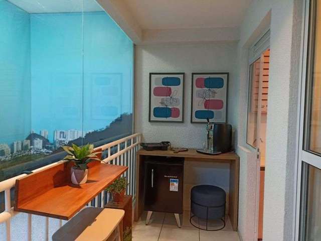 Apartamento para venda possui 53 metros quadrados com 2 quartos no Recreio dos Bandeirantes