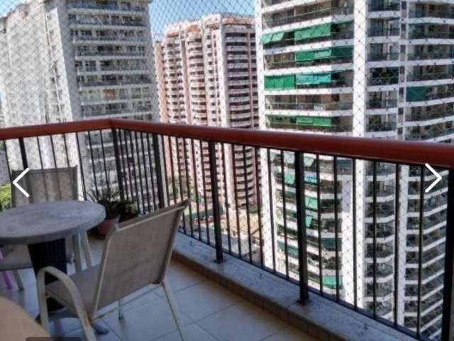 Apartamento com 95 metros no Parque das Rosas - Barra da Tijuca