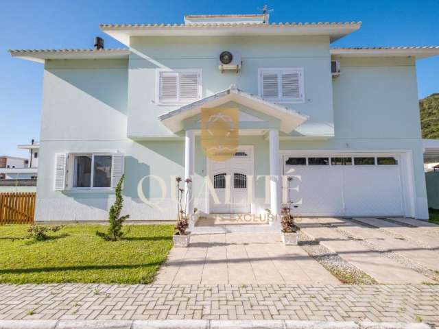 Casa em condomínio, 304 m2 com 5 quartos, 2 suítes, 4 banheiros - R$ 2.200.000,00  - Cachoeira do Bom Jesus