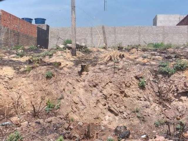 Terreno a Venda Bairro Dom Bosco em Cuiabá 12x30m² - 360 m²