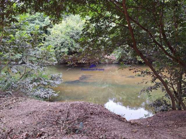 Terreno/Lote a venda no Condomínio Campestre Manoa com 646 m² em Cuiabá/MT