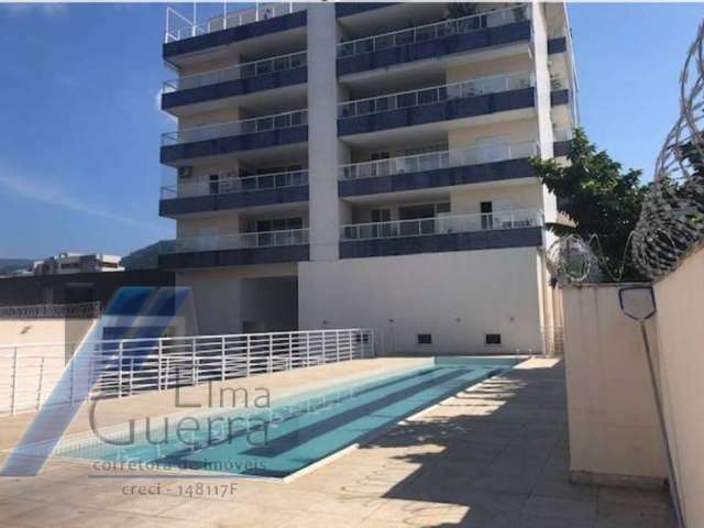 Ubatuba, Centro - Apartamento  cobertura com 04 suítes e área de lazer completa.