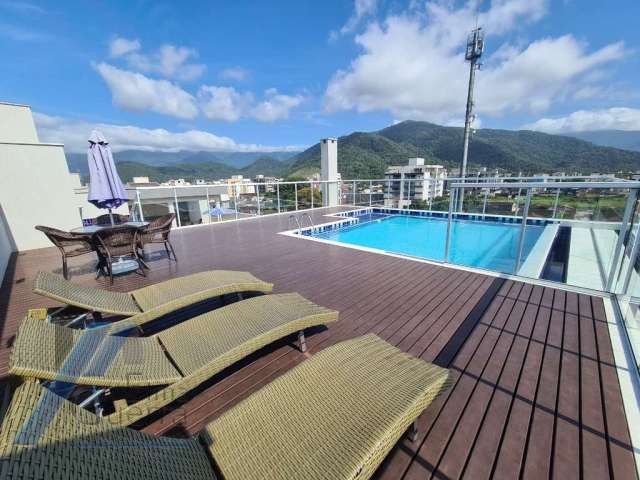 Ubatuba, Centro - Apartamento com 03 dormitórios, sendo 01 suíte e area de lazer com vista para o mar..