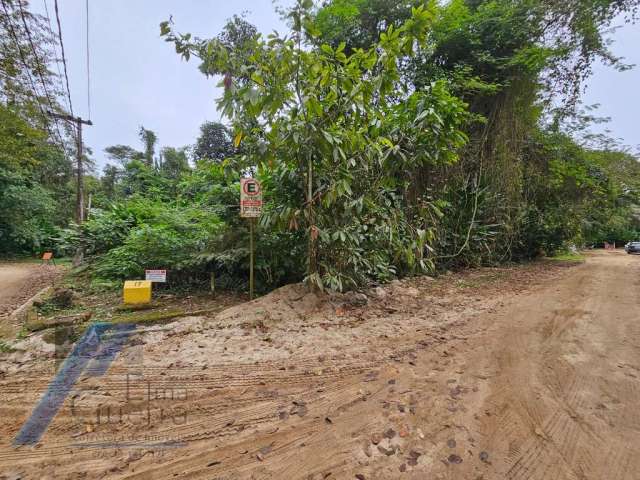 Ubatuba, Itamambuca - lote com 556,00 mts2, escritura definitiva, em processo de liberação ambiental.