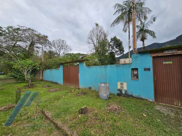 Ubatuba, Ressaca - Terreno com 450 m2, documentado, murado.