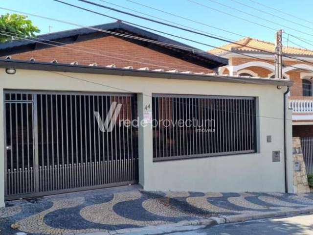 Casa com 3 quartos à venda no Jardim Leonor, Campinas , 246 m2 por R$ 790.000