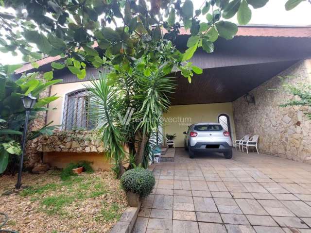 Casa com 3 quartos à venda na Rua Wanderlei da Costa Camargo, 269, Vila Georgina, Campinas, 246 m2 por R$ 600.000