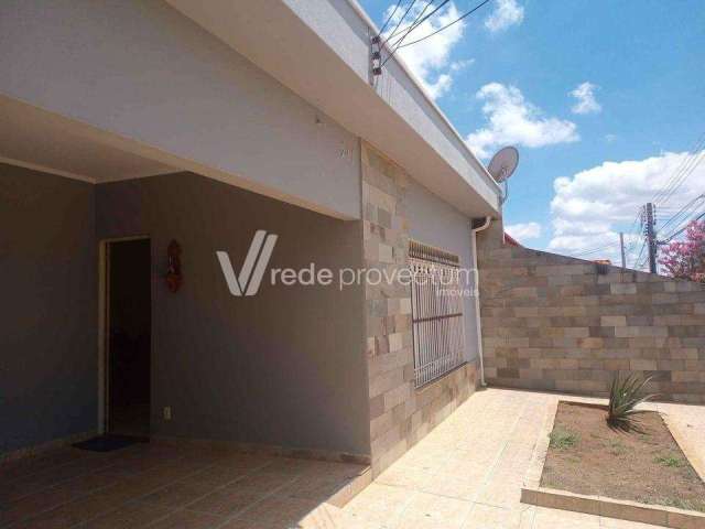 Casa com 3 quartos à venda na Rua Jorge Whitemann, 280, Jardim García, Campinas, 155 m2 por R$ 596.000