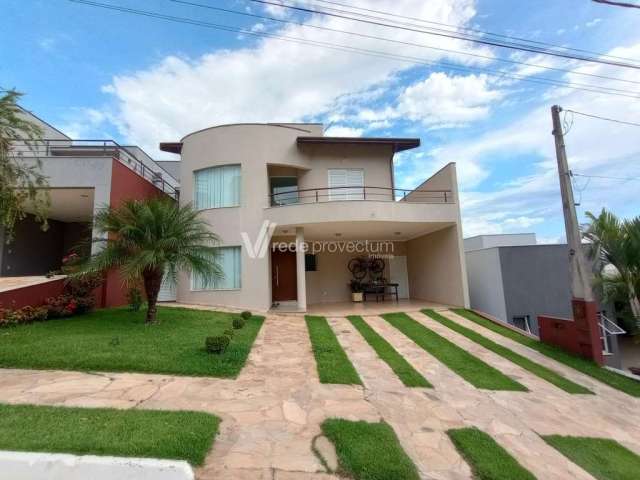 Casa em condomínio fechado com 3 quartos à venda na Rua Wilson Roberto Solinski, 6, Centro, Valinhos, 227 m2 por R$ 1.300.000