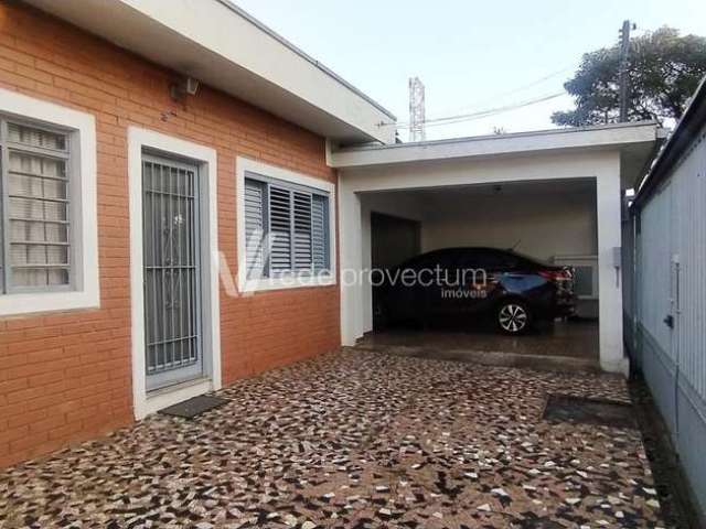 Casa com 3 quartos à venda na Rua Albuquerque Lins, 343, Jardim García, Campinas, 171 m2 por R$ 450.000