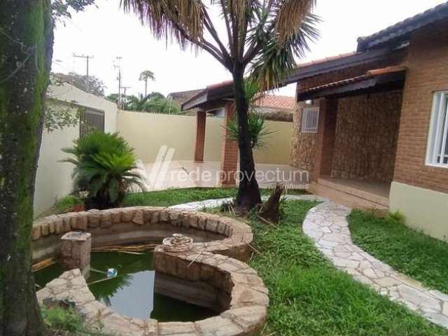 Casa com 4 quartos à venda na Avenida Fernando Paolieri, 358, Jardim Planalto de Viracopos, Campinas, 302 m2 por R$ 670.000