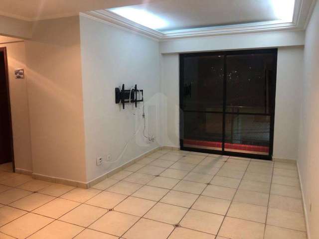 Apartamento Vila São Francisco, 75m2, 03 dormitórios sendo 01 suíte, piso laminado, sacada, 02 banheiros, cozinha  com armários