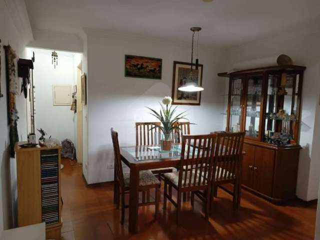 Apartamento à venda 70m² com 3 quartos (sendo 1 suíte)