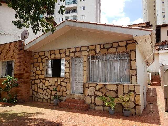 Casa 318m² com 4 quartos à venda na Vila Campesina