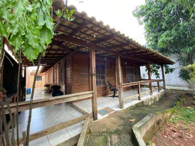 Casa à venda, 3 quartos, 1 suíte, 3 vagas, Olaria - Guarapari/ES