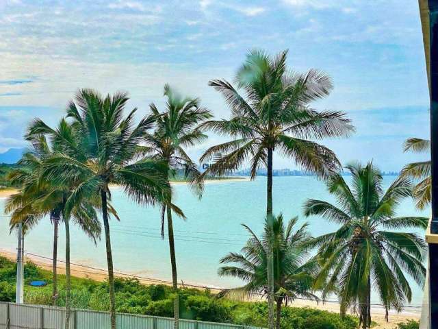 Apartamento com 4 quartos na Praia da Peracanga, à venda na Enseada Azul, em Guarapari.