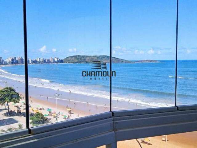 Apartamento a Beira Mar com 3 quartos, 1 suite e 2 vagas de garagem.