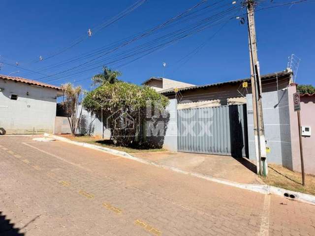 Casa Cond Arniqueiras Águas Claras,5 Qtos piscina R$ 850.000