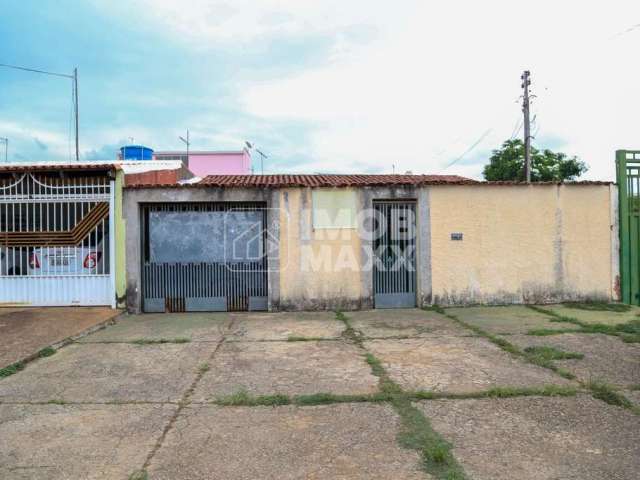 Casa à Venda em Taguatinga Norte: 3 Quartos, 350m² - R$520.000