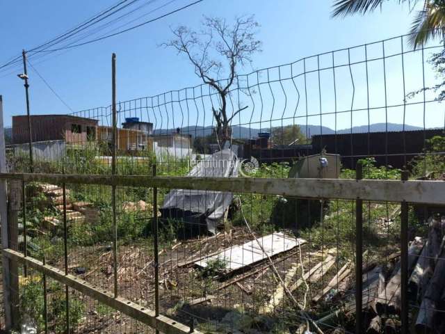 Terreno à venda na Enseada, Guarujá  por R$ 680.000