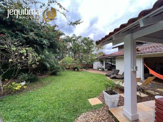 Casa em condomínio fechado com 4 quartos à venda no Balneário Praia do Pernambuco, Guarujá  por R$ 1.800.000