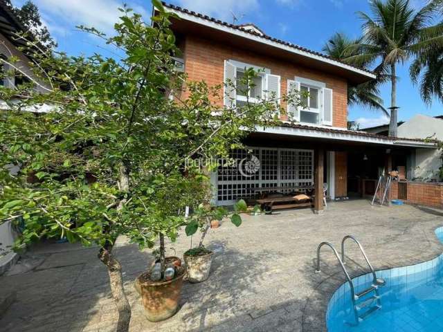 Casa com 4 quartos à venda no Balneário Praia do Pernambuco, Guarujá  por R$ 1.200.000