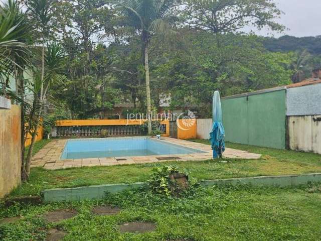 Casa em condomínio fechado com 1 quarto à venda no Balneário Praia do Pernambuco, Guarujá  por R$ 650.000