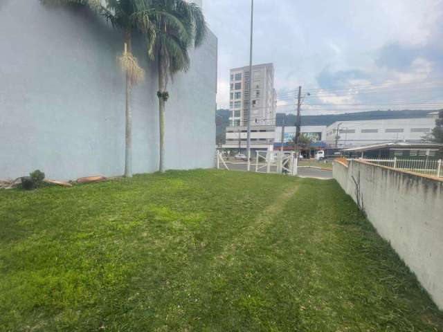 Terreno comercial no centro de Osório