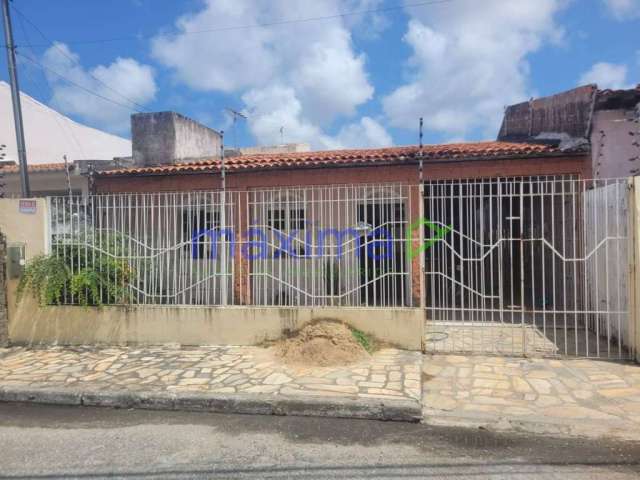 Casa no Conjunto Orlando Dantas