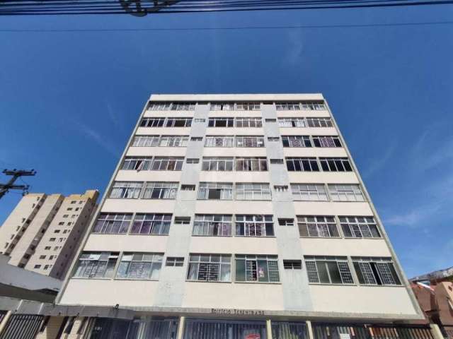 Apartamento no Edifício Serenidade no Centro