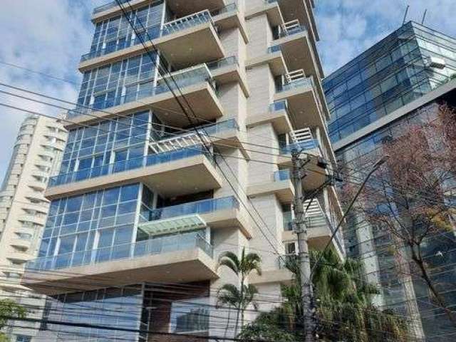 Itaim Bibi - Cobertura Penthouse Triplex de 302 m2 , com 3 Suites, e com 3 Vagas de garagem