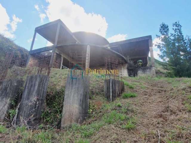 Casa a venda no condominio vila castela