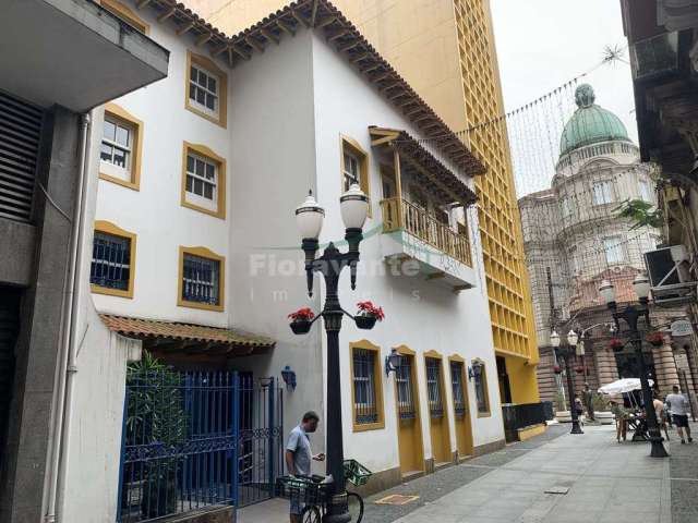 Prédio com 9 salas à venda na Rua Quinze de Novembro, Centro, Santos, 792 m2 por R$ 2.650.000