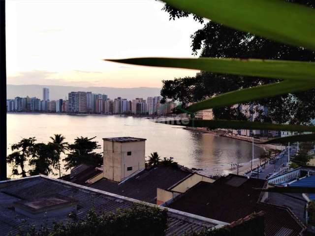 Casa com 6 quartos, Ilha Porchat, São Vicente. Vista para o mar