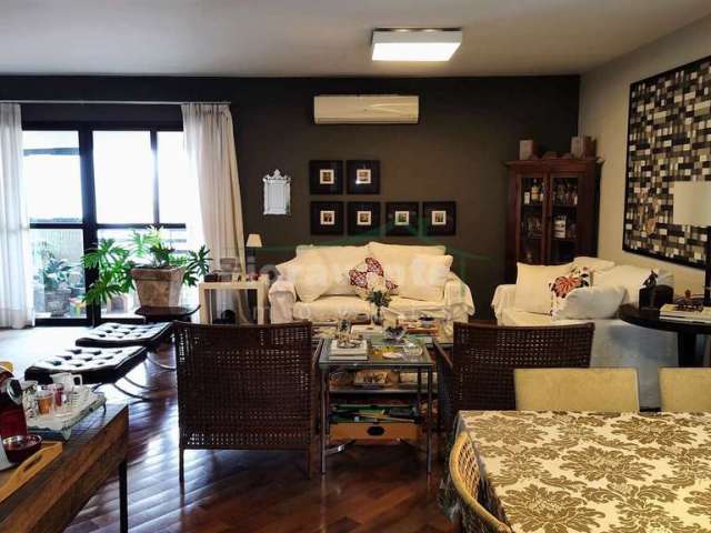 Apartamento alto padrão com 3 suítes em Santos, Vila Rica.