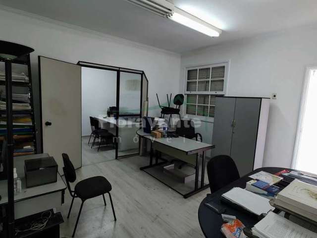 Conjunto Comercial, Centro, Santos. Ao lado do Poupatempo.