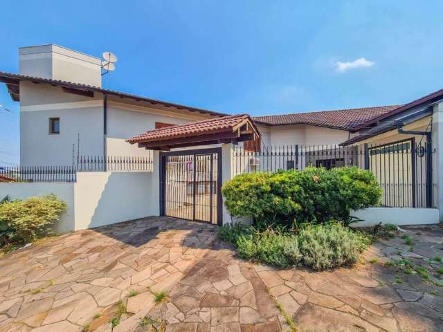 Casa à venda 3 Quartos, 1 Suite, 2 Vagas, 386.1M², Primavera, Novo Hamburgo - RS