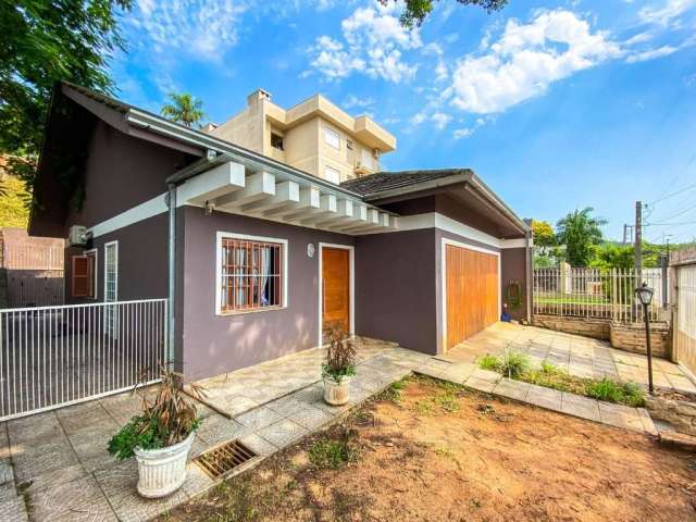 Casa à venda 2 Quartos, 1 Suite, 2 Vagas, 500M², Vila Nova, Novo Hamburgo - RS