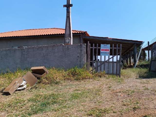 Chácara em fase de acabamento a venda,  Condomínio Lagos de Santo Antônio -  Votorantim / SP