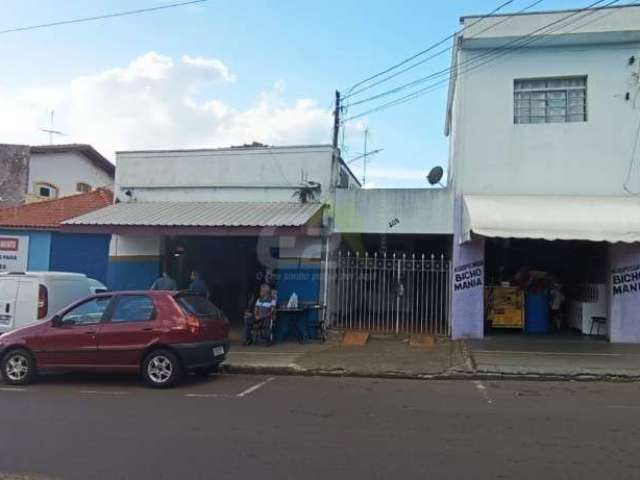 Casa à venda em Cidade Jardim, São Carlos - Espaçosa e bem localizada!