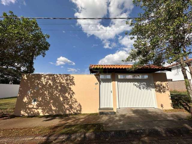 Casa à venda no Parque Espraiado, São Carlos: 2 dormitórios, suíte e garagem coberta!