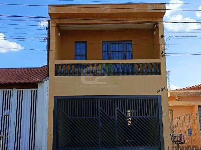 Linda Casa à Venda com Churrasqueira na Vila Boa Vista 1 em São Carlos