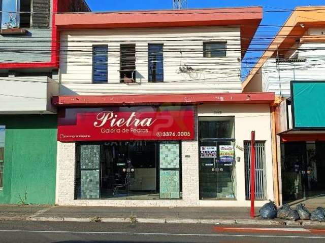 Sala Comercial no Bairro Centro, São Carlos - Agende sua visita hoje!