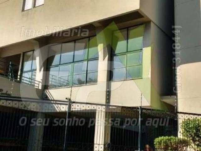 Apartamento padrão de 3 dormitórios para alugar no Centro de São Carlos