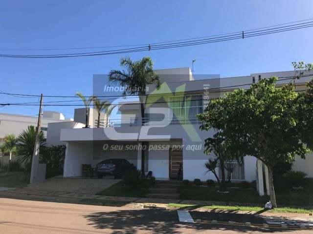 Casa de luxo com 4 dormitórios e 2 suítes no Condomínio Residencial Village Damha II