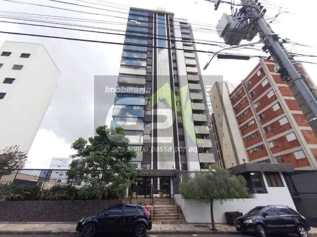 Apartamento de Luxo com 4 Suítes no Centro de São Carlos