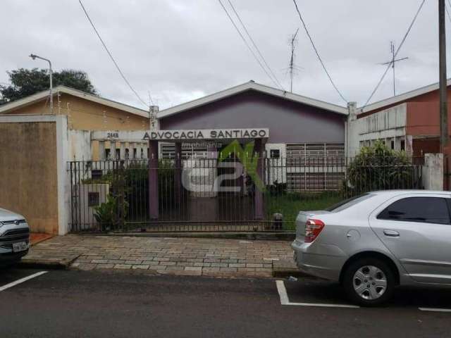 Casa espaçosa com 3 dormitórios no Centro de São Carlos