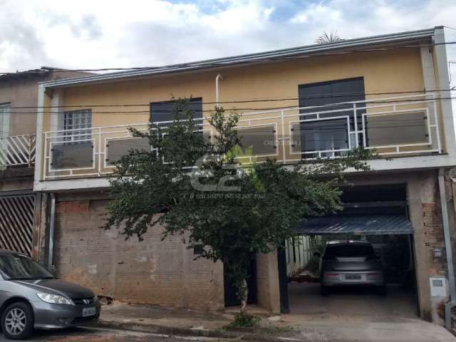 Casa à venda no Jardim das Torres em São Carlos - 2 dormitórios, suíte, 2 garagens