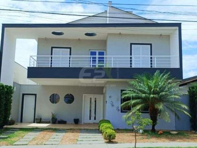 Casa de luxo em condomínio com piscina e churrasqueira em São Carlos