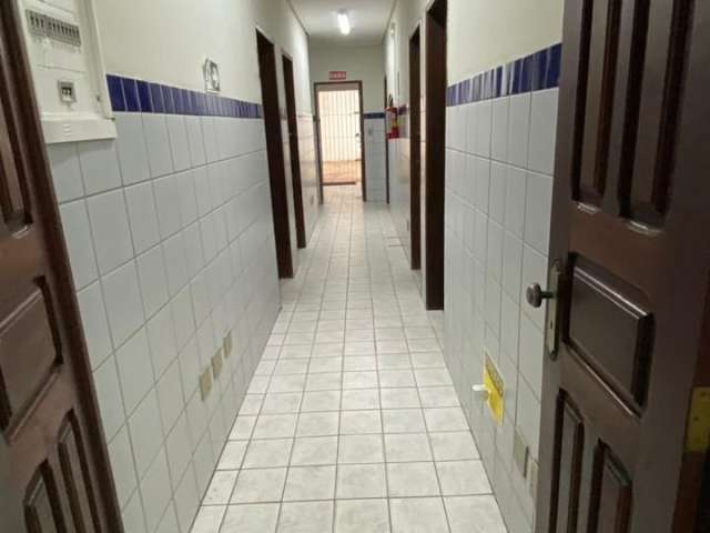 Excelente Oportunidade: Casa Comercial à Venda no Bairro do Derby – Ideal para Seu Negócio!